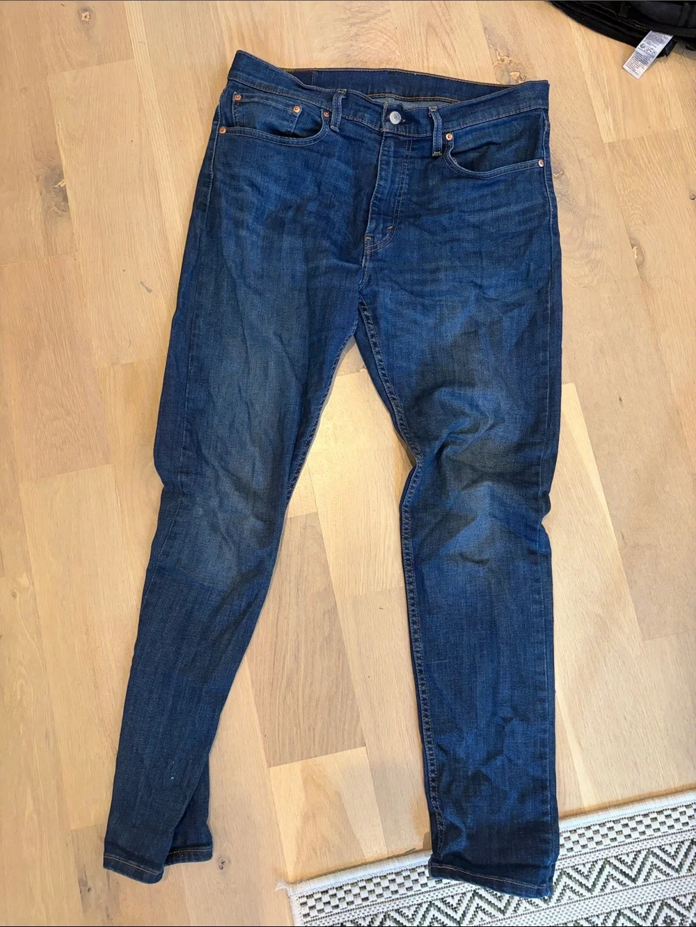 Levi's Men's Slim Dark Blue Denim Jeans
